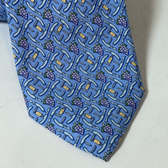 Vineyard Vines Blue and Purple Grape and Wine Napa Valley Patterned Silk Tie - Picture 4 of 8